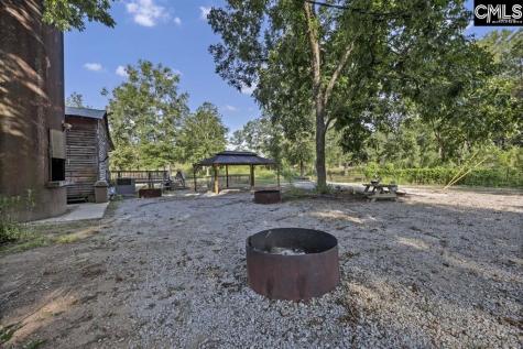 3176 Ridge Spring Highway Saluda SC 29138