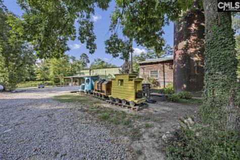 3176 Ridge Spring Highway Saluda SC 29138