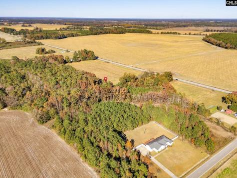 536 Elliott Highway Bishopville SC 29010