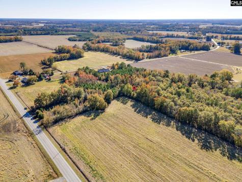 536 Elliott Highway Bishopville SC 29010