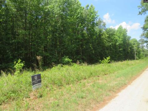 S/s Old Eastover Road Eastover SC 29044