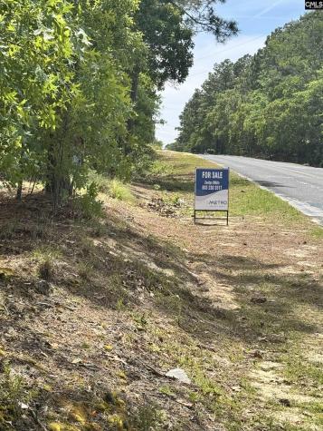 1353 Cheraw Road Cassatt SC 29032