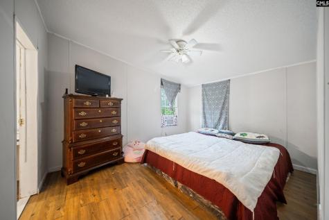 64 Favor Road Camden SC 29020