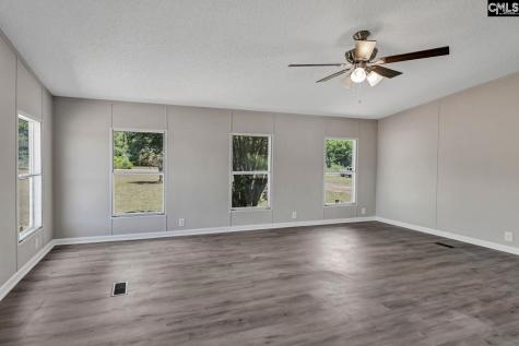 133 House Road Eastover SC 29044