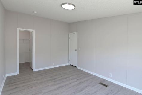 133 House Road Eastover SC 29044