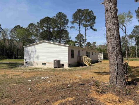 7533 Old Number Six Highway Santee SC 29142-9096