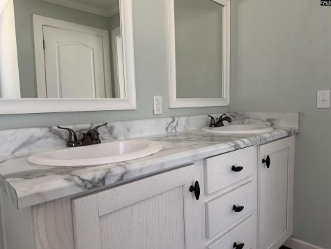 7533 Old Number Six Highway Santee SC 29142-9096