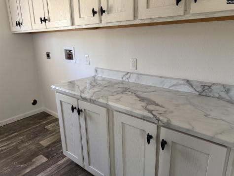 7533 Old Number Six Highway Santee SC 29142-9096