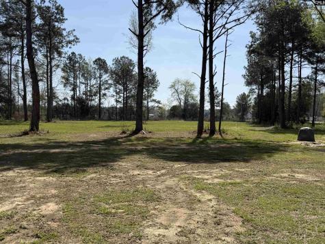 7533 Old Number Six Highway Santee SC 29142-9096