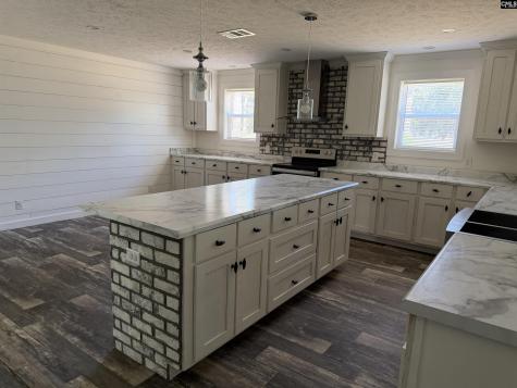 7533 Old Number Six Highway Santee SC 29142-9096
