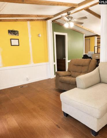 187 Ellexlee Road Santee SC 29142