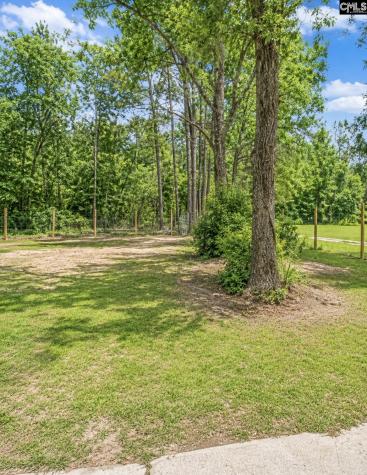 187 Ellexlee Road Santee SC 29142