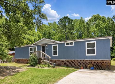 187 Ellexlee Road Santee SC 29142