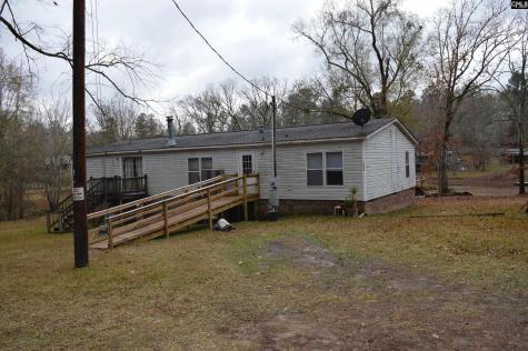 1613 Lakeshore Road Camden SC 29020