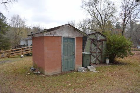1613 Lakeshore Road Camden SC 29020