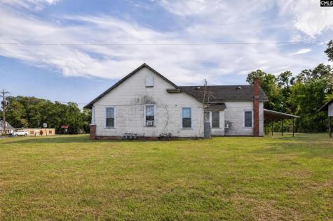 303 N Jennings Street Saluda SC 29138