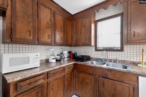 6815-6817 Valleybrook Road Columbia SC 29206-1056