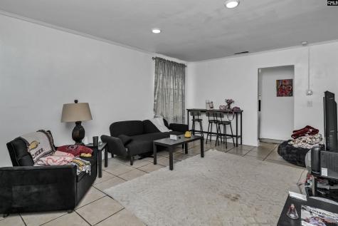 401-403 Waccamaw Columbia SC 29205