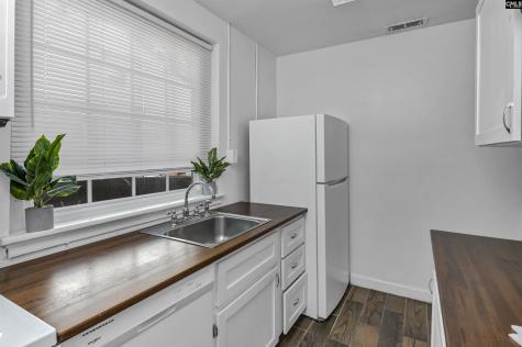 401-403 Waccamaw Columbia SC 29205