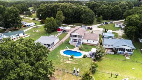 1031 Natures Cove Road Saluda SC 29138-7617