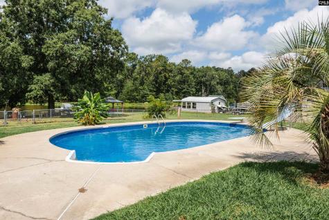 1031 Natures Cove Road Saluda SC 29138-7617