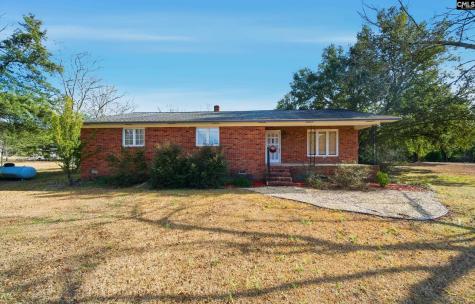 282 Yarborough Road Saluda SC 29138