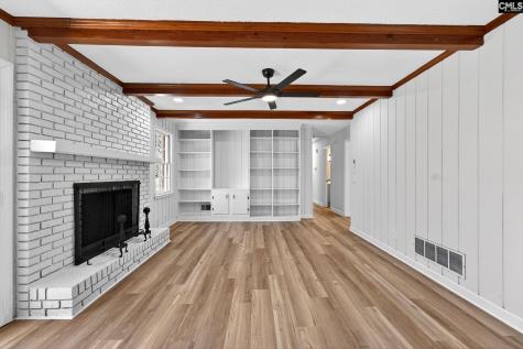 743 Woodland Hills W Columbia SC 29210