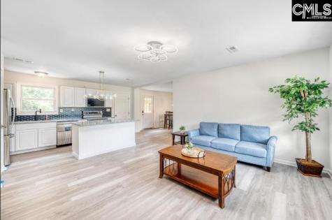 1091 Spring Plains Road Cross SC 29436