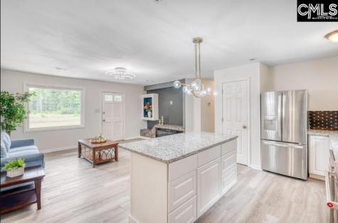 1091 Spring Plains Road Cross SC 29436