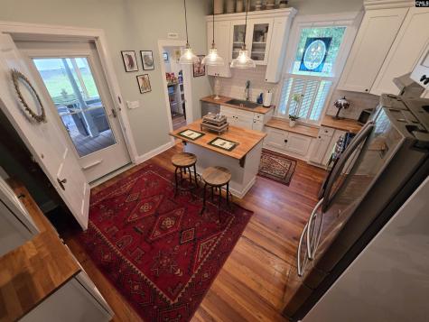 295 W 1st Street Swansea SC 29160