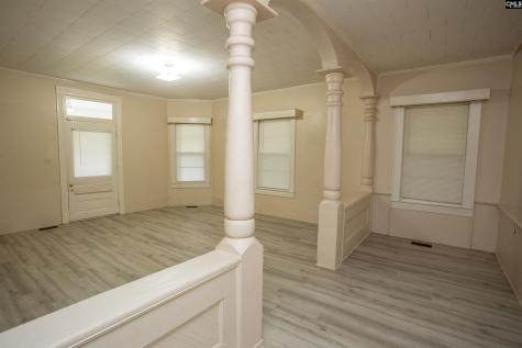 207 N Lee Street Bishopville SC 29010-0000