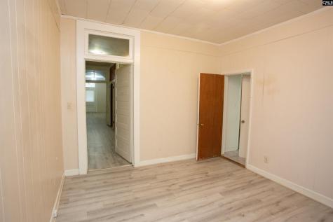 207 N Lee Street Bishopville SC 29010-0000