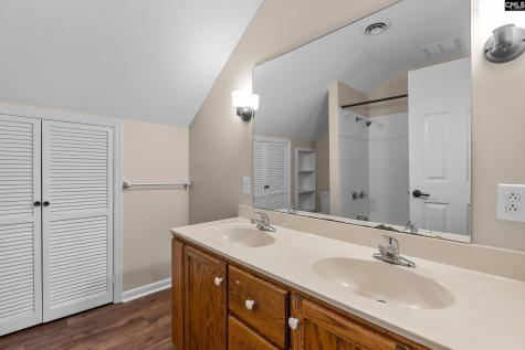 1656 West Drive Cassatt SC 29032