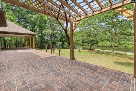 1656 West Drive Cassatt SC 29032