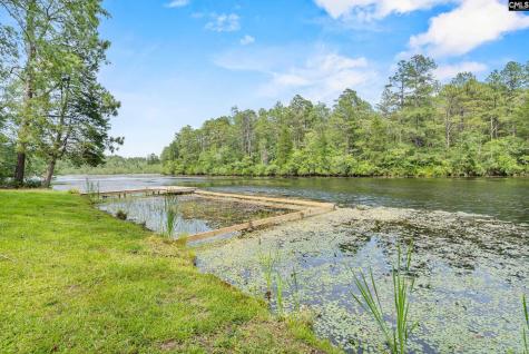 1656 West Drive Cassatt SC 29032