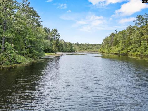 1656 West Drive Cassatt SC 29032