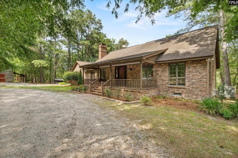 1656 West Drive Cassatt SC 29032