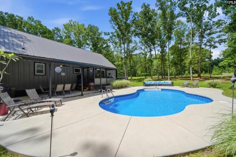 158 Persimmon Drive Saluda SC 29138