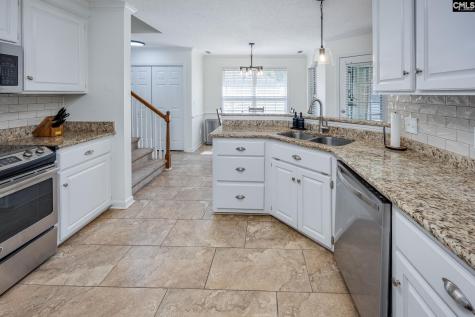 6 Holly Thorn Court Columbia SC 29229