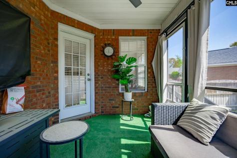 6 Holly Thorn Court Columbia SC 29229