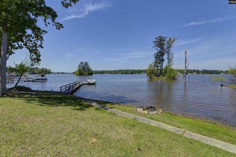 240 Saluda Waters Point Leesville SC 29070