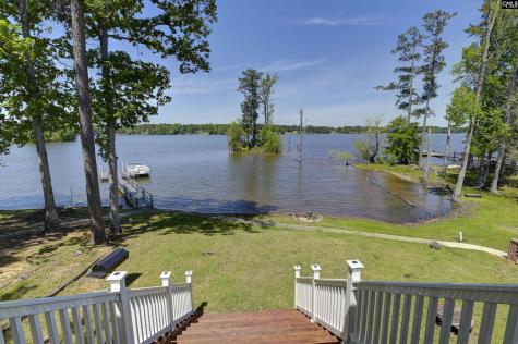 240 Saluda Waters Point Leesville SC 29070