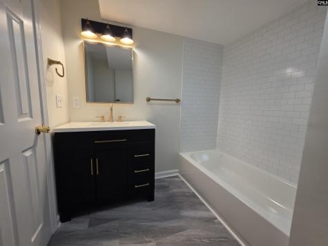 416 Thames Street Manning SC 29102