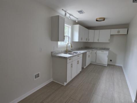416 Thames Street Manning SC 29102