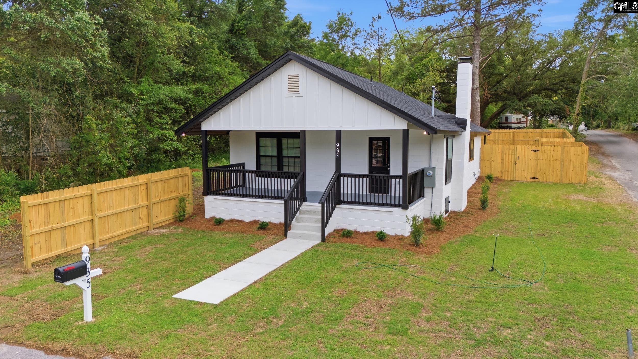 935 Eastman Street Columbia SC 29203