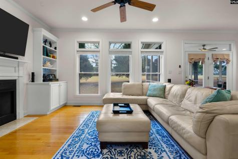 1480 Country Club Circle Manning SC 29102