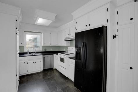 2 Woodshaw Court Columbia SC 29212