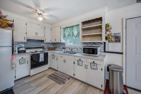 331 Derrick Street West Columbia SC 29169