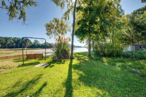 133 Murray Boulevard Saluda SC 29138