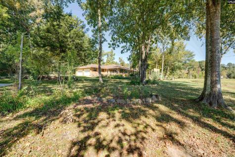 133 Murray Boulevard Saluda SC 29138